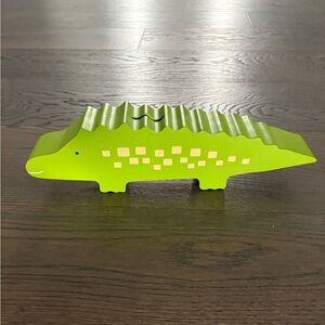 Pearhead Alligator kids money bank 13.5” x 4” brand new